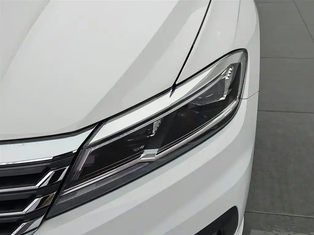 Volkswagen Lavida 2018 1.5L Automatic Comfort Version China V фото 7