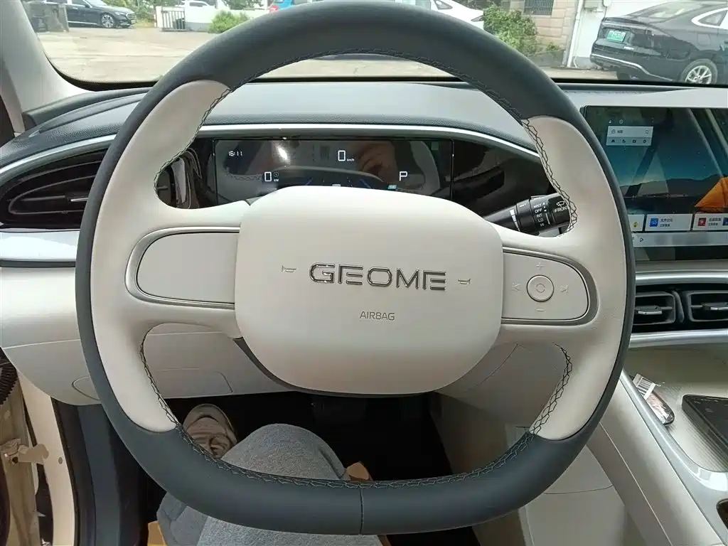 Geely Galaxy Starry Wish 2026 Edition 310km Youth Version фото 11