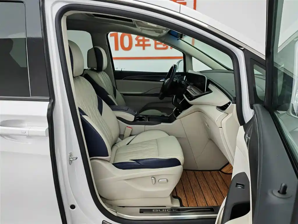 Buick GL8 2020 Model ES Landglory 653T Comfort фото 23