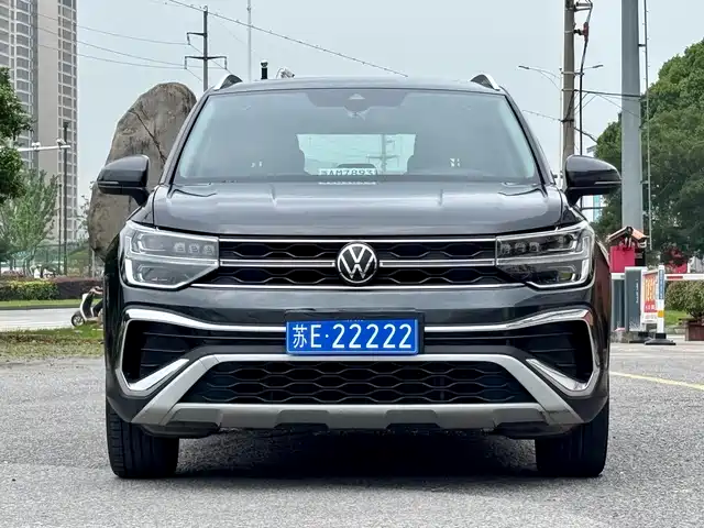 Volkswagen Tharu 2023 300TSI 2WD Full Moon Edition