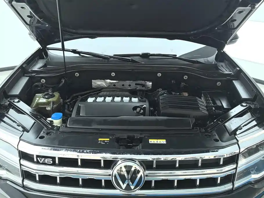 Volkswagen Teramont 2022 530 V6 4MOTION Premium Flagship фото 10