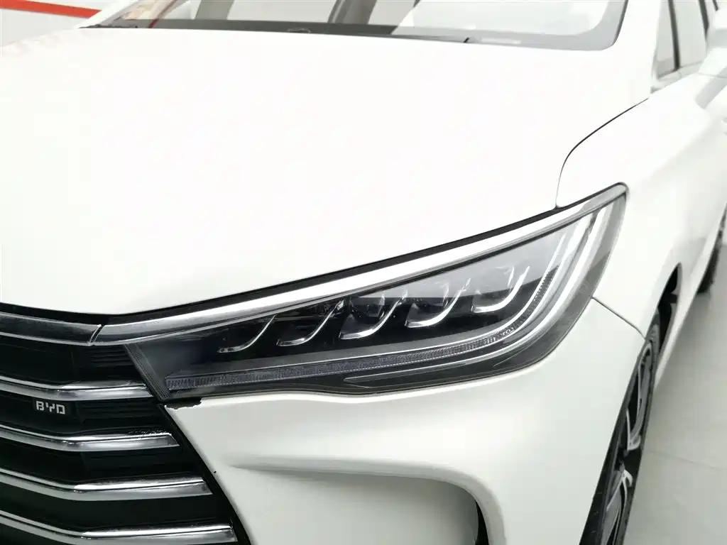 BYD Song MAX 2017 1.5T Auto Smart Elite 7-Seater фото 7