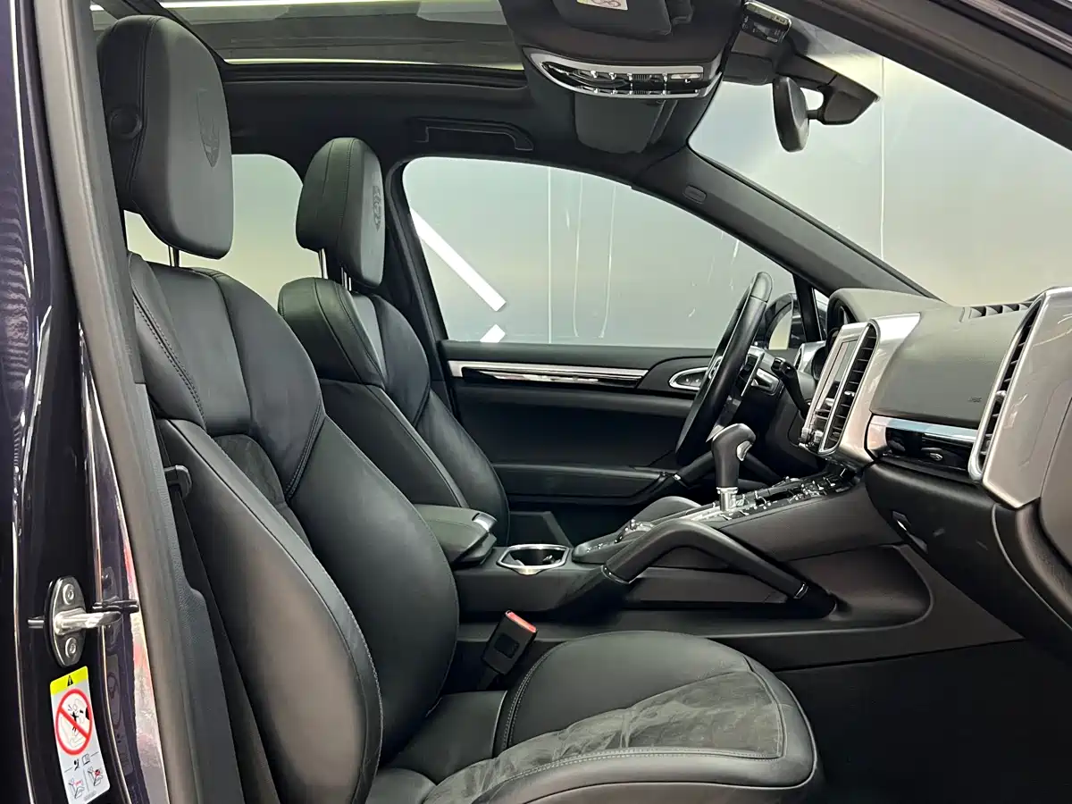 Porsche Cayenne 2018 Cayenne 3.0T фото 26