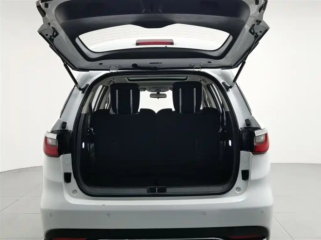 BYD Song MAX 2017 1.5T Auto Smart Elite 7-Seater фото 16