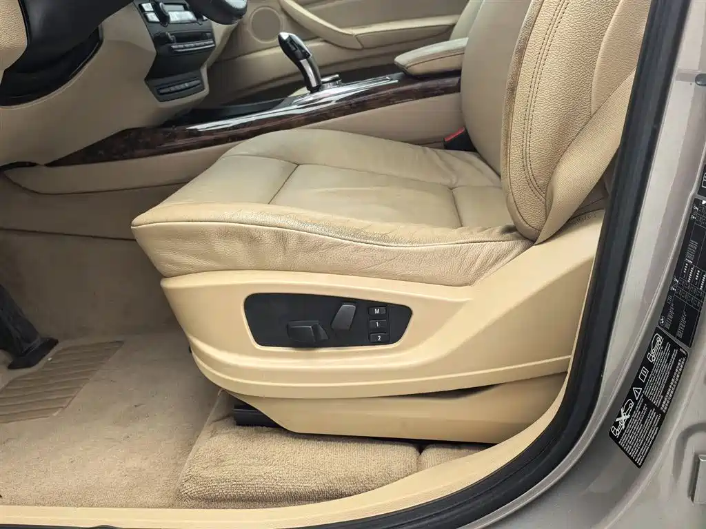 BMW X5 (Import) 2011 xDrive35i Luxury Edition фото 20