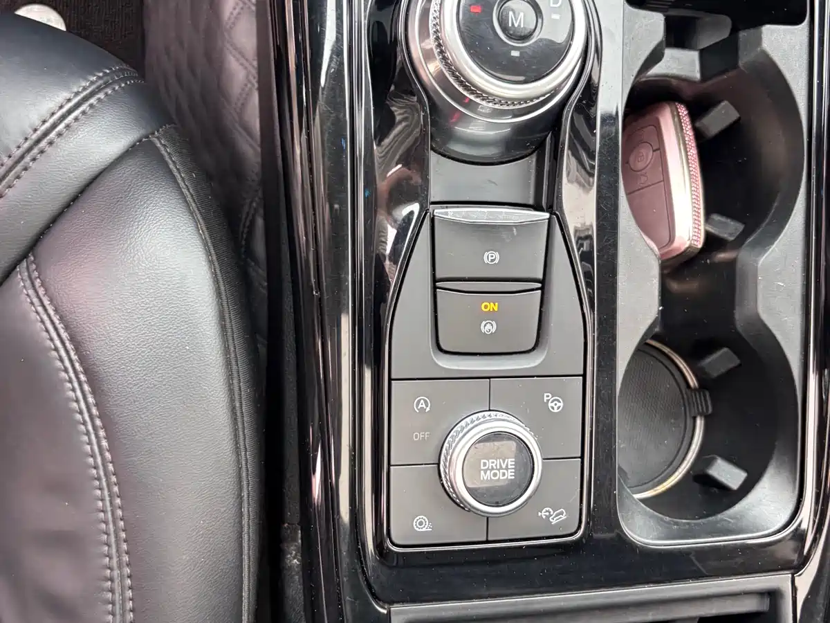 Ford Explorer 2020 EcoBoost 285 AWD Platinum 6-Seater фото 17