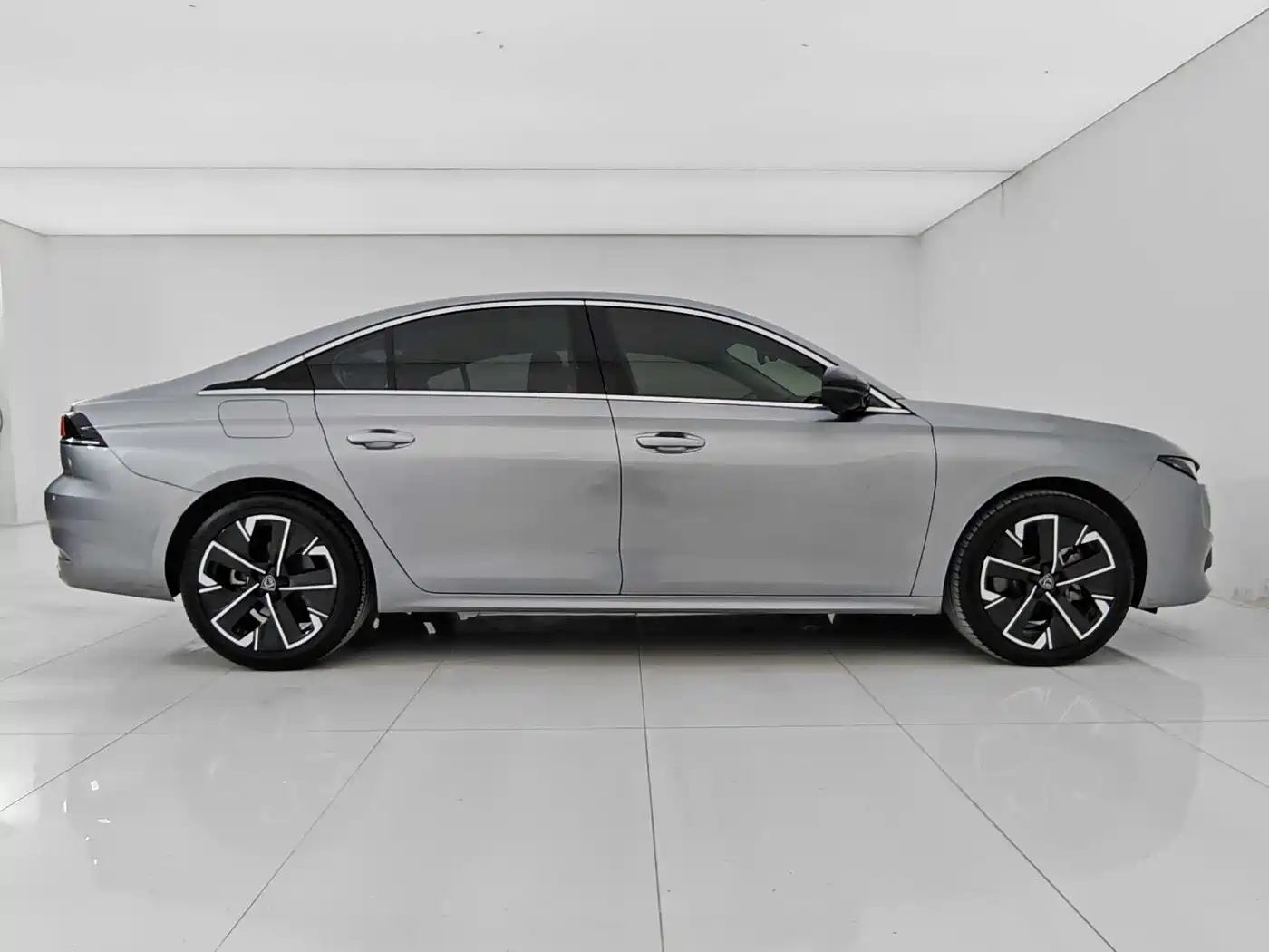 Peugeot 508 2023 508L 400THP Dynamic Flagship фото 6