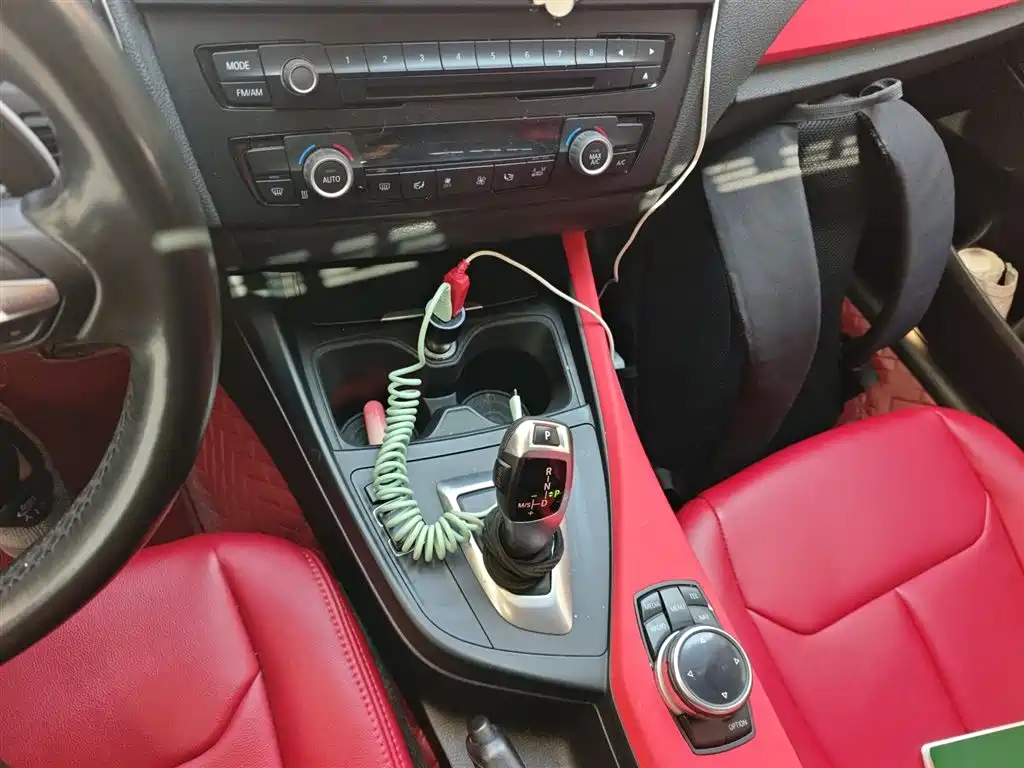 BMW 1 Series (Import) 2013 Facelift 118i Leading Model фото 7