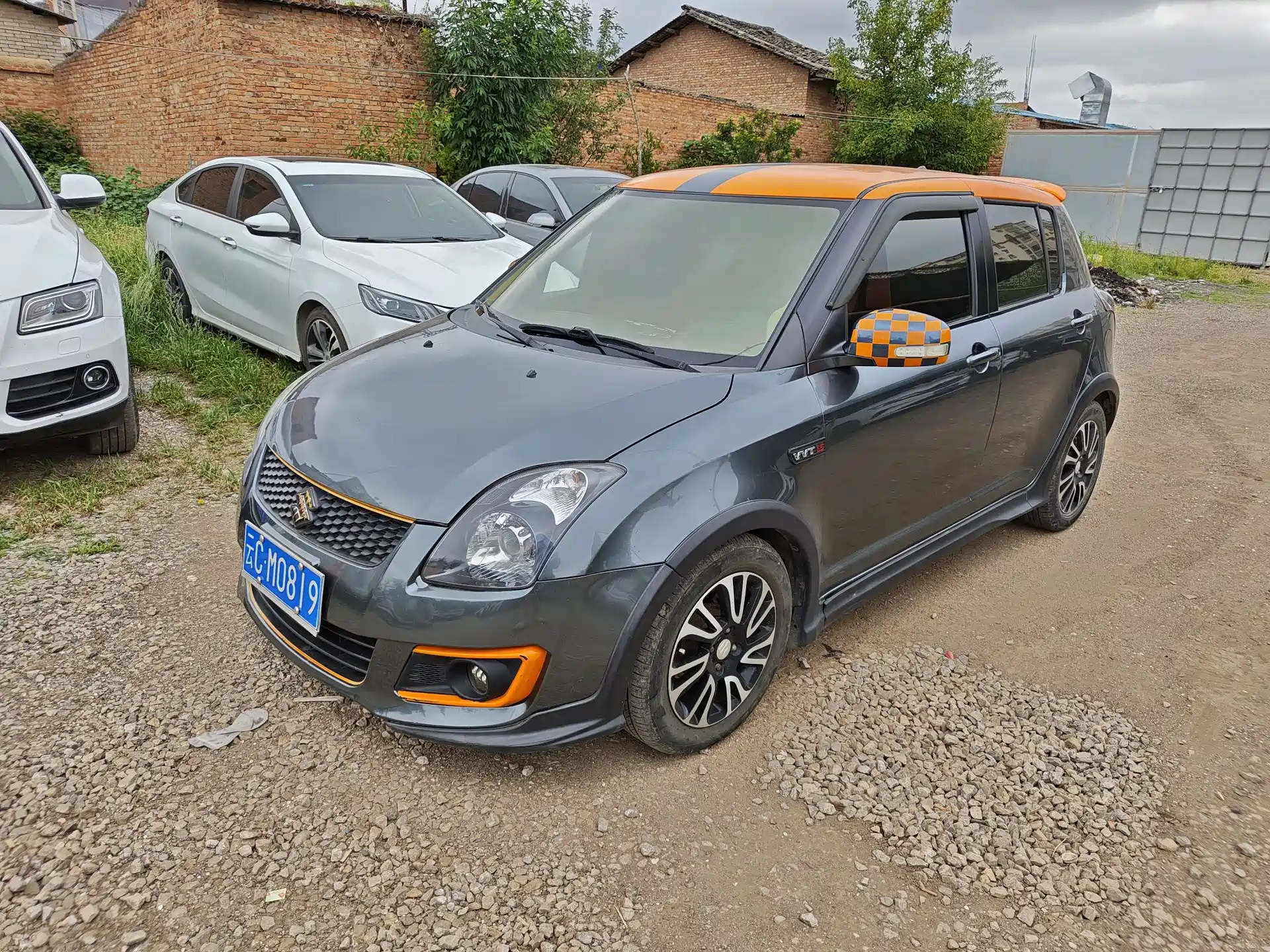 صورة 1 - Suzuki Swift