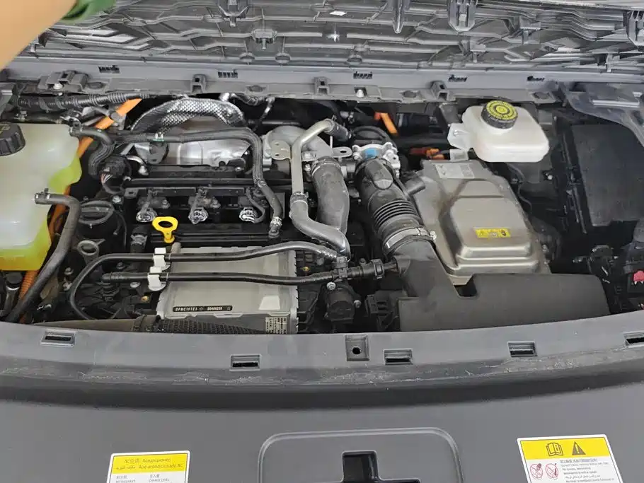 Voyah Dreamer 2026 2025 Model PHEV Basic Version