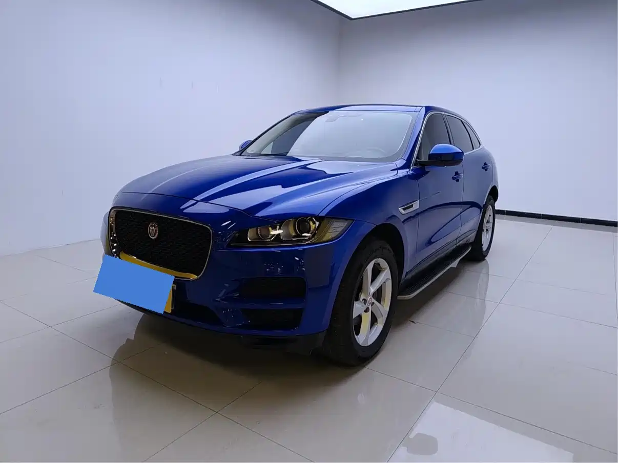 Photo 1 - Jaguar F-PACE