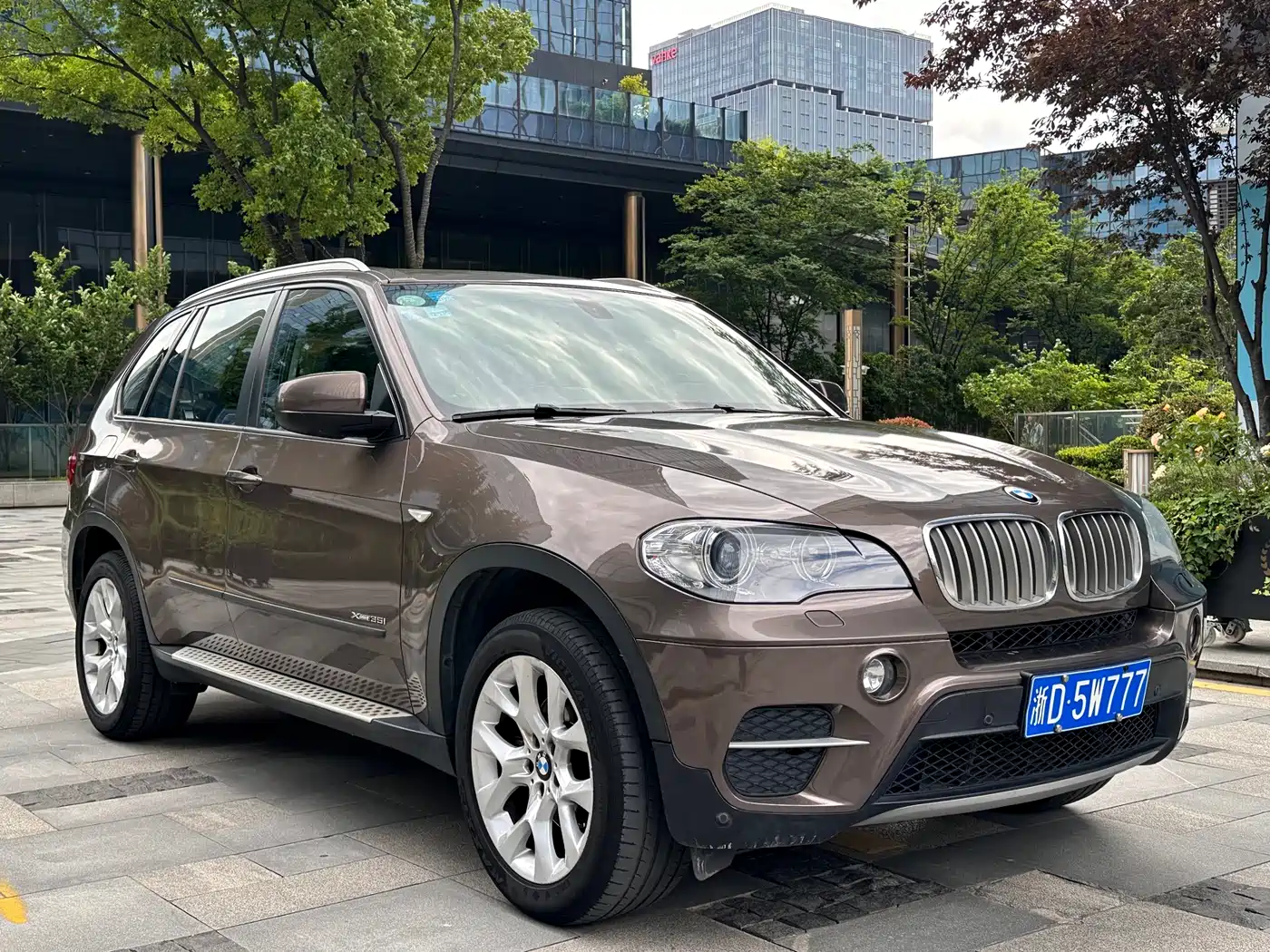 BMW X5 (Import) 2013 xDrive35i Leading фото 3