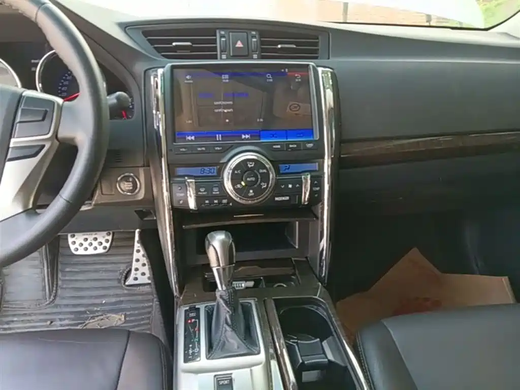 Toyota Reiz 2013 2.5V Elite Edition фото 13