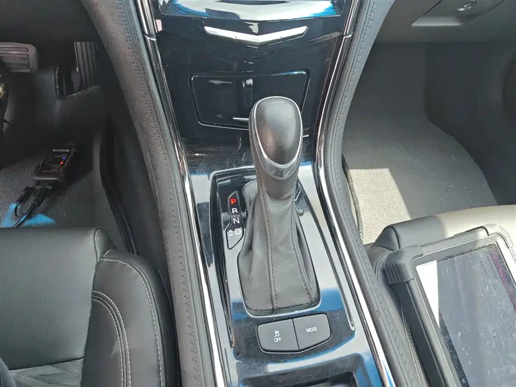 Cadillac ATS-L 2014 25T Comfort фото 10
