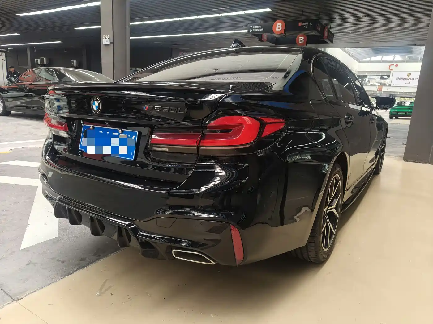 BMW 5 Series 2020 530Li Leading Luxury Package фото 13
