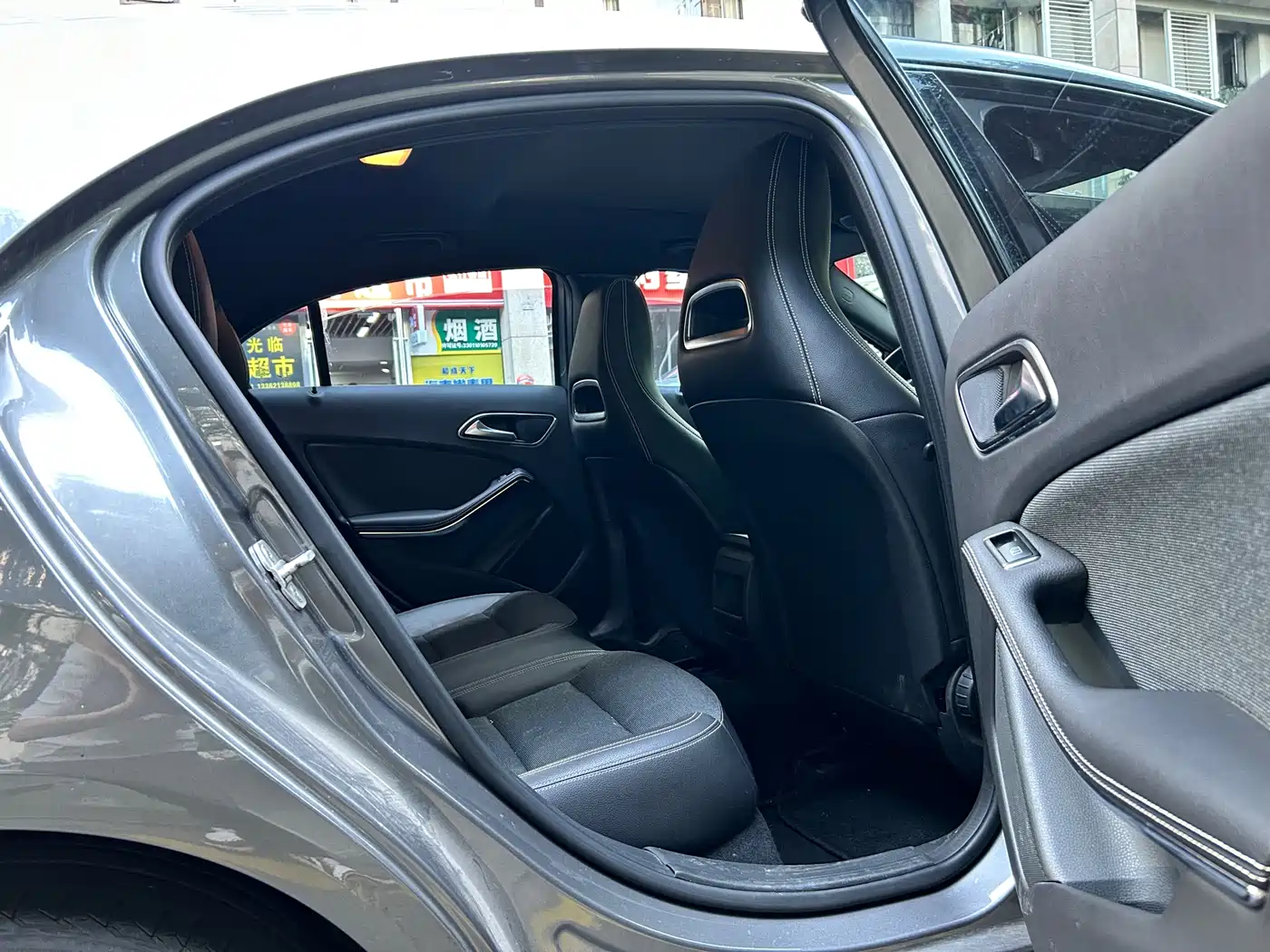 Mercedes-Benz A-Class (Import) 2016 A 200 Dynamic фото 16