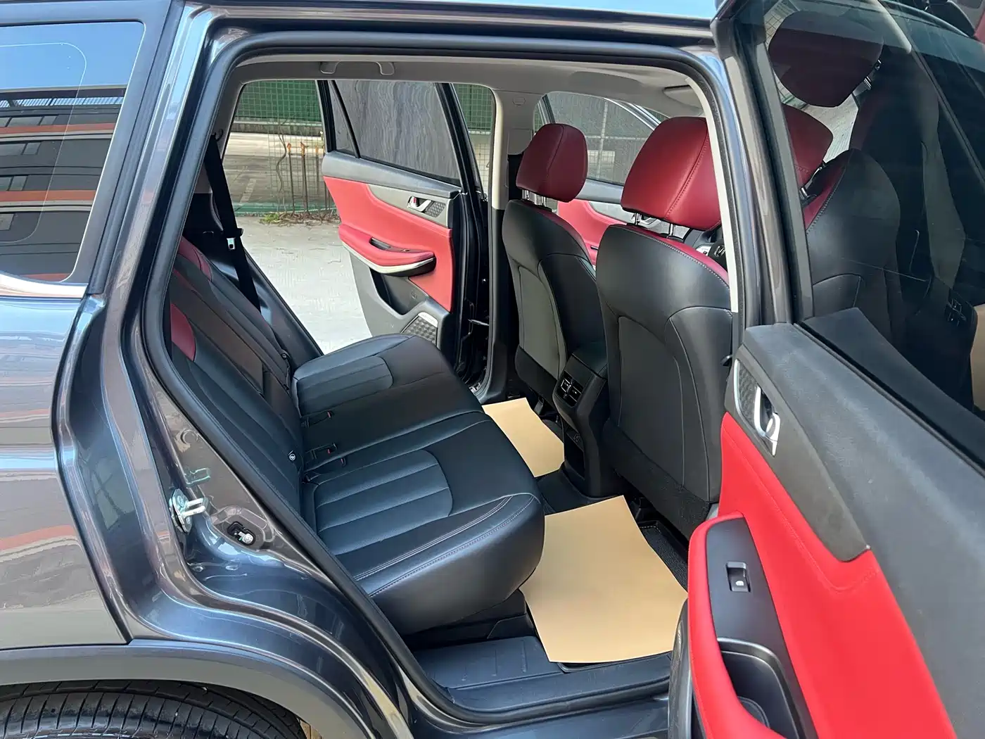 CHANGAN CS75