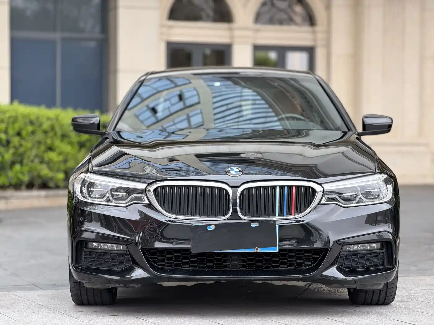 BMW 5 Series 2019 530Li xDrive M Sport Package фото 2