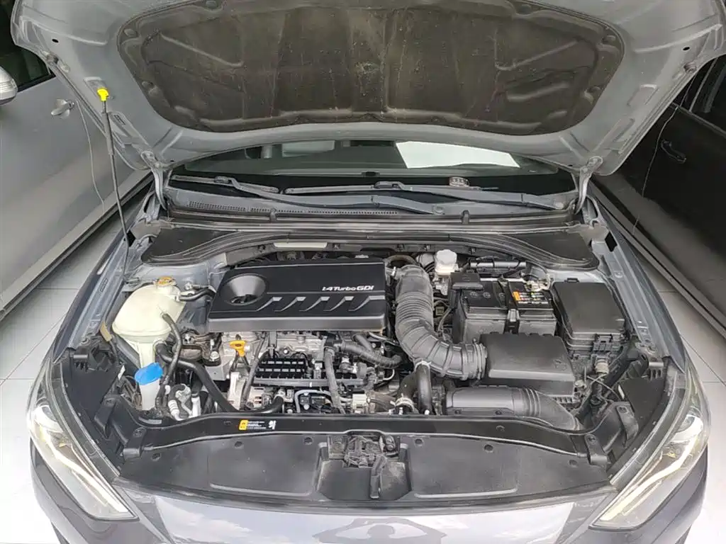 Hyundai Elantra 2020 1.4T DCT Dynamic·Vitality фото 20