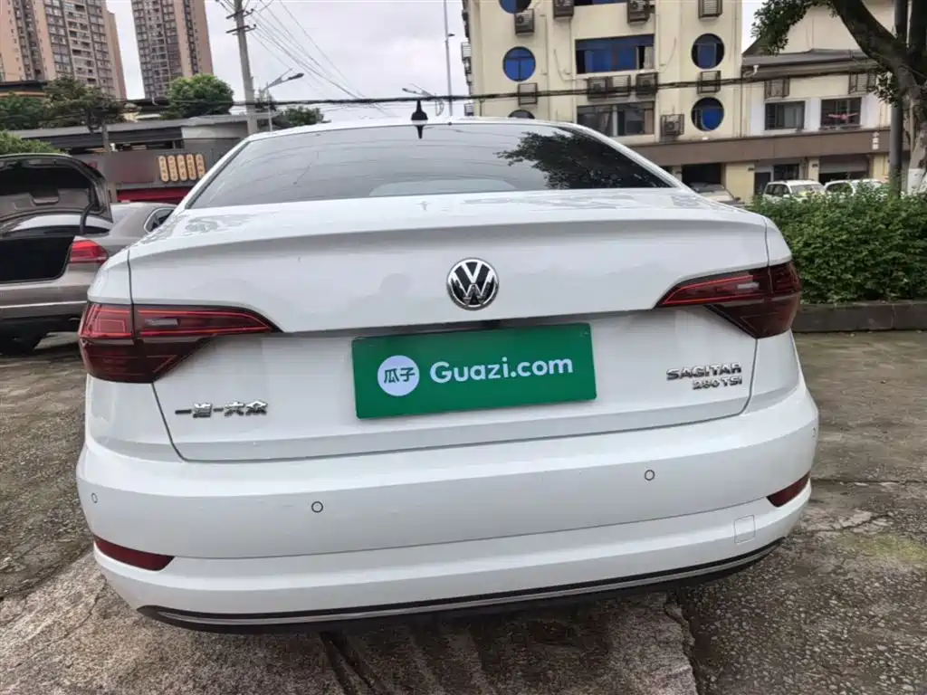 Volkswagen Sagitar 2022 280TSI DSG Soaring Edition фото 6
