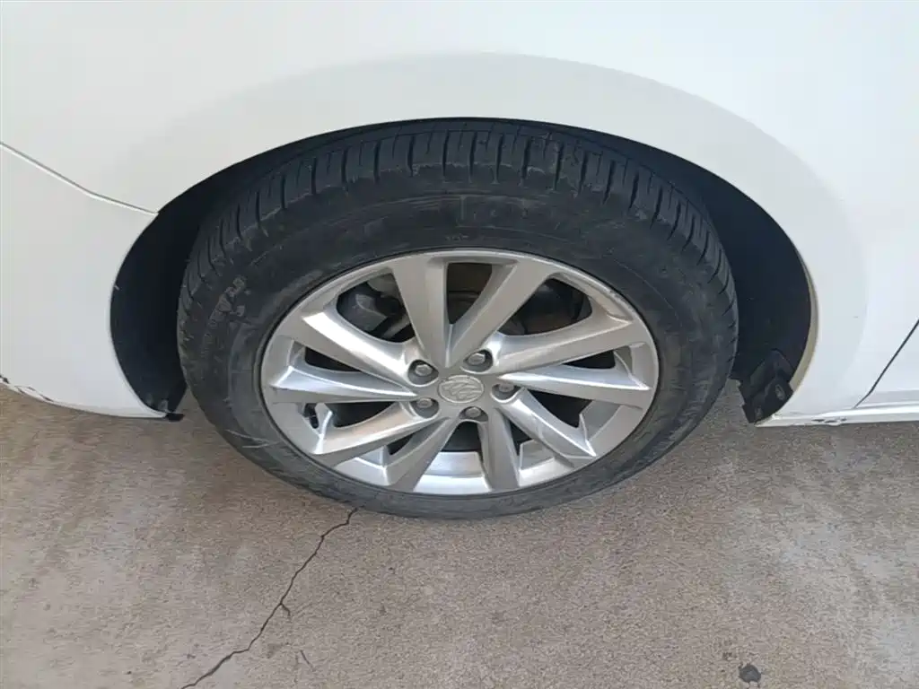 Buick Verano 2017 Sedan 15S Automatic Progressive фото 23