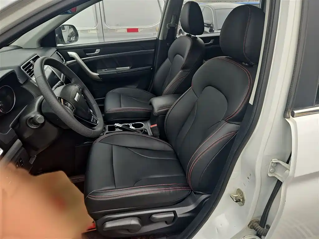 Haval M6 2019 1.5T DCT 2WD Urban Type China VI фото 11