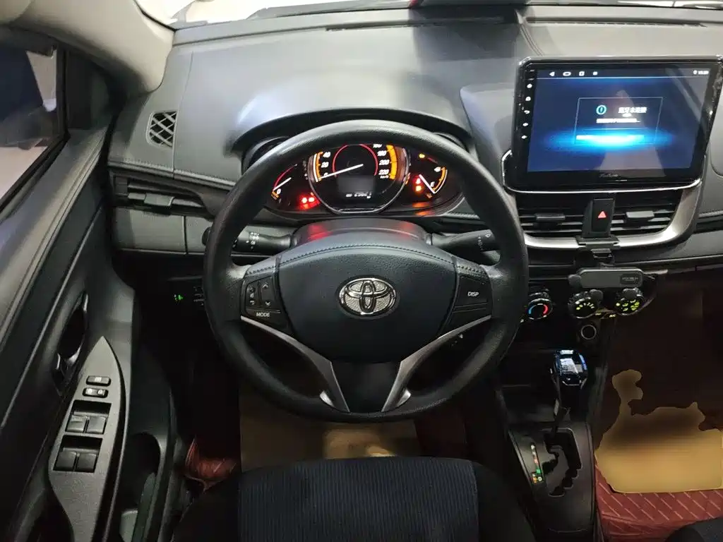 Toyota Yaris, миниатюра 11