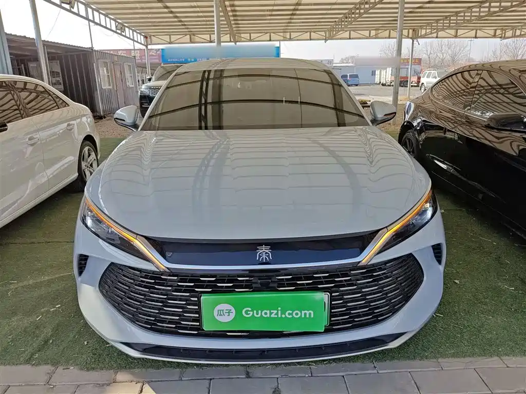 BYD Qin L 2024 DM-i 80KM Leading Edition фото 3