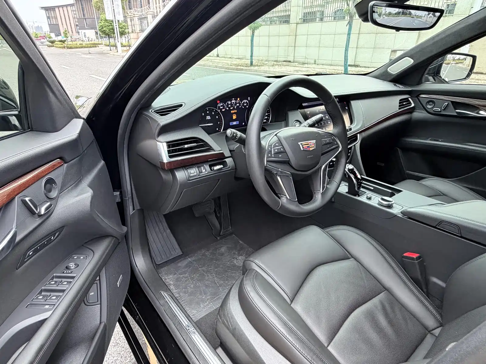 Фото 7 - Cadillac CT6