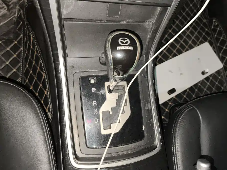 Mazda Ruiyi 2014 2011 Model Coupe 2.0L Auto Elite