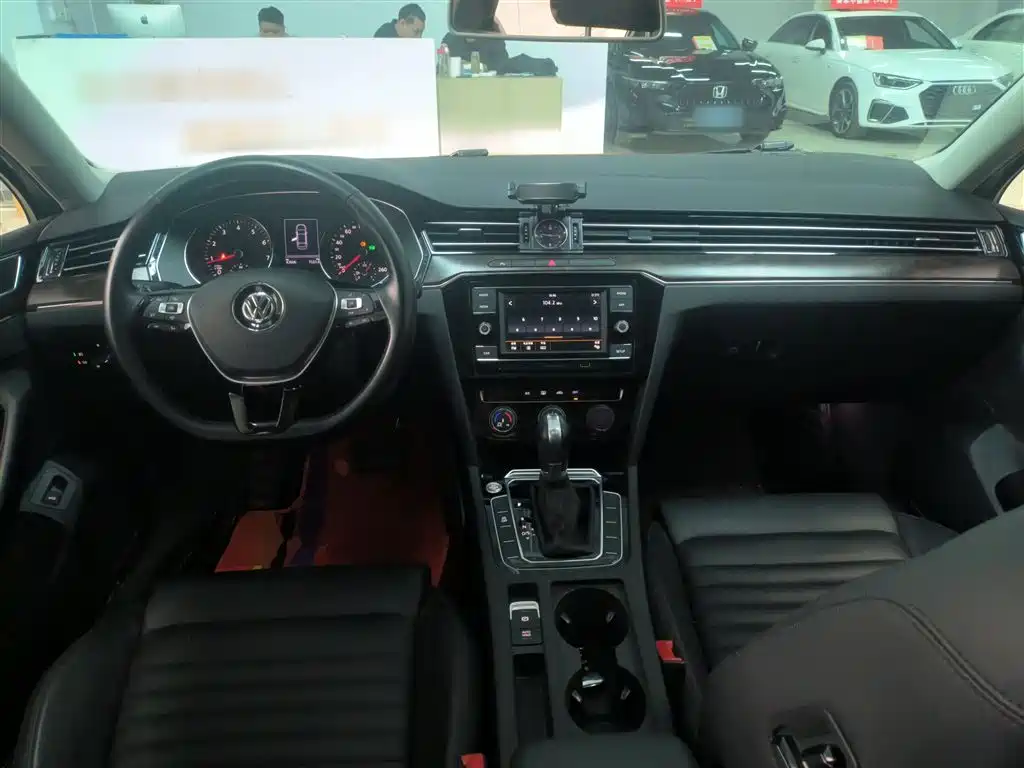 Volkswagen Magotan 2019 330TSI DSG Leading China VI фото 10