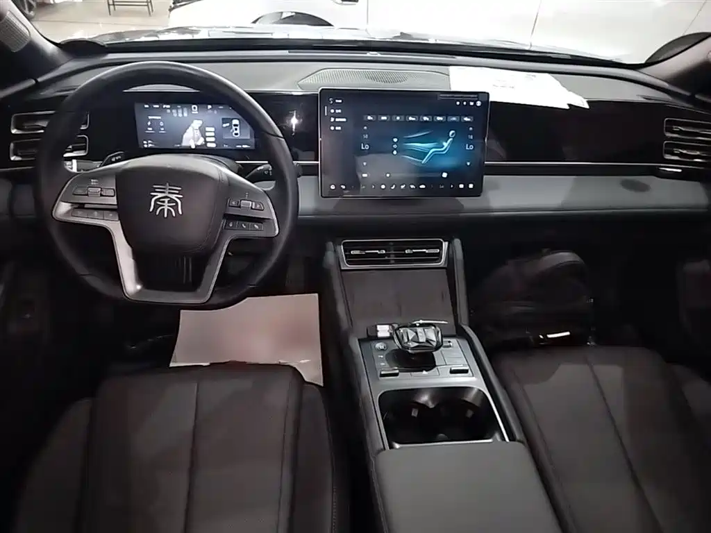 BYD Qin L 2025 DM-i Smart Drive Edition 120KM Surpassing фото 10
