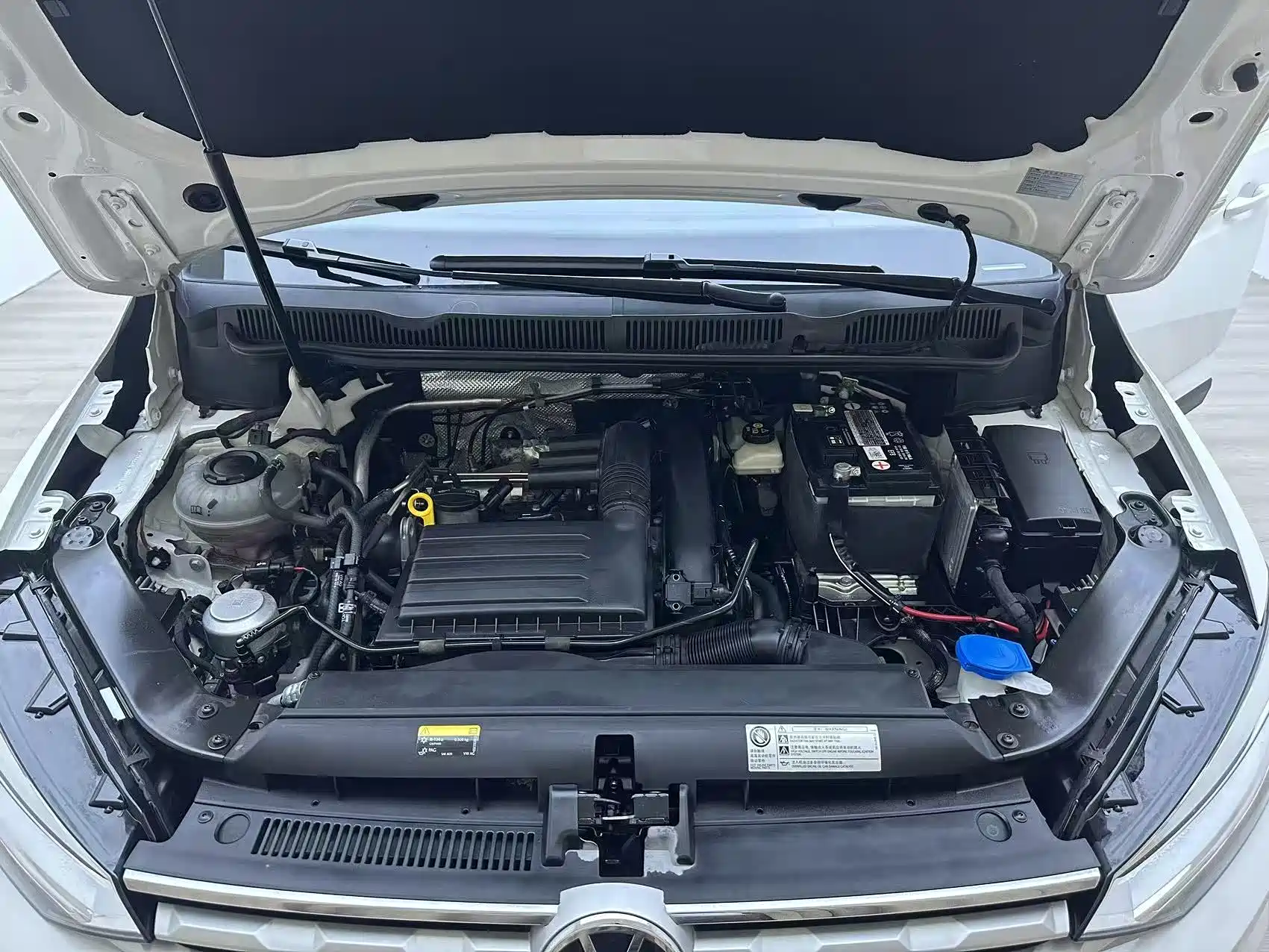 Photo 16 - Volkswagen Touran