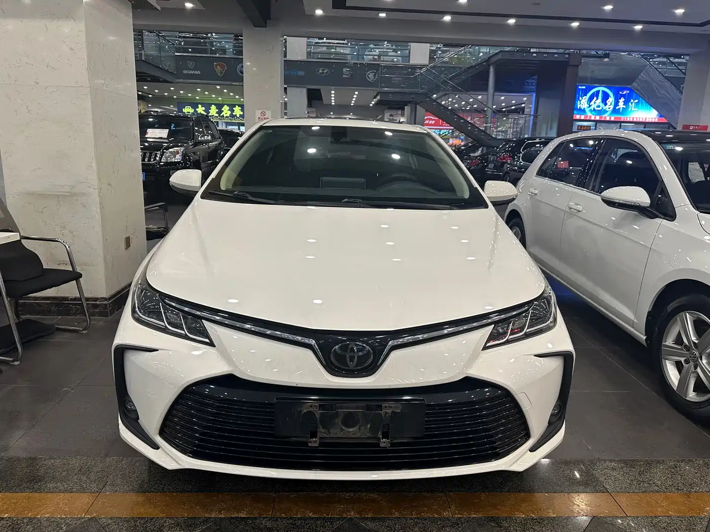 Toyota Corolla 2019 1.2T S-CVT GL-i Elite Edition фото 2