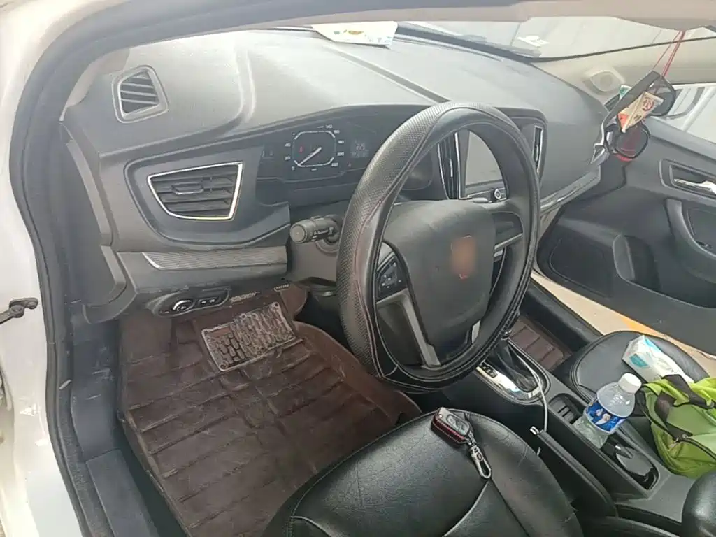 Roewe 360 2017 2017 1.5L Auto Luxury Edition