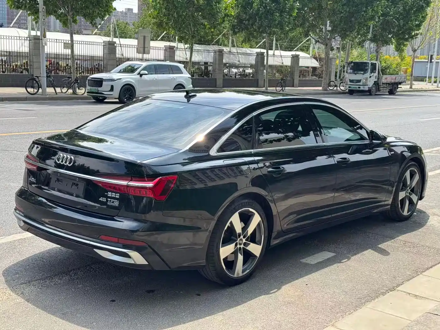 Audi A6L 2022 45 TFSI quattro Premium Dynamic фото 9