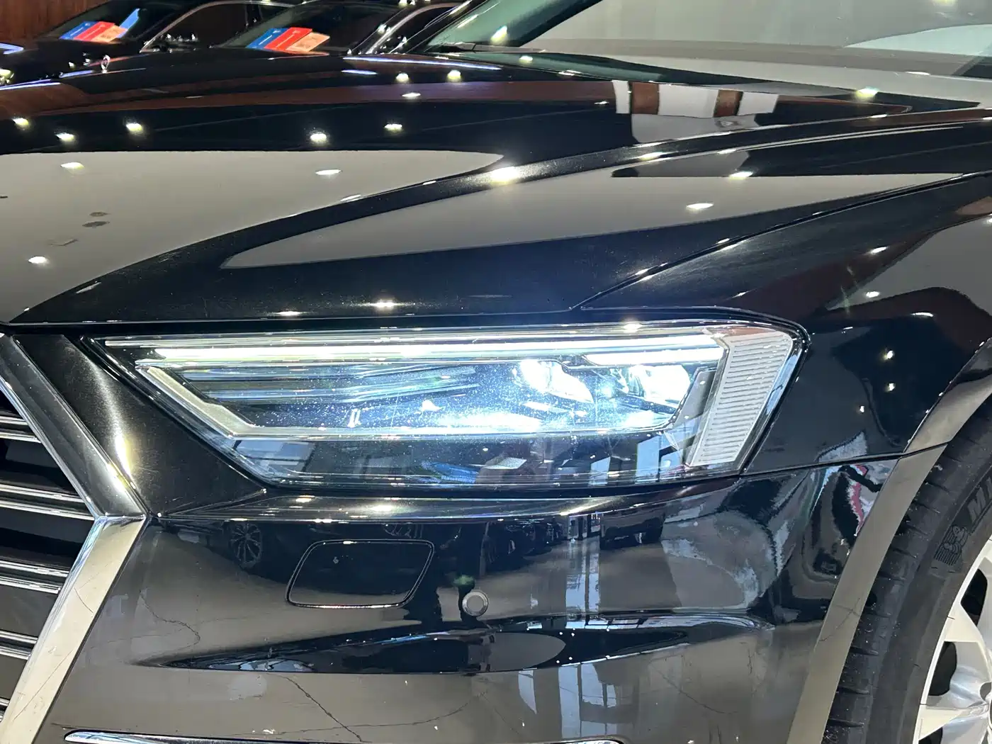 Audi A8 2021 A8L 50 TFSI quattro Comfort фото 2