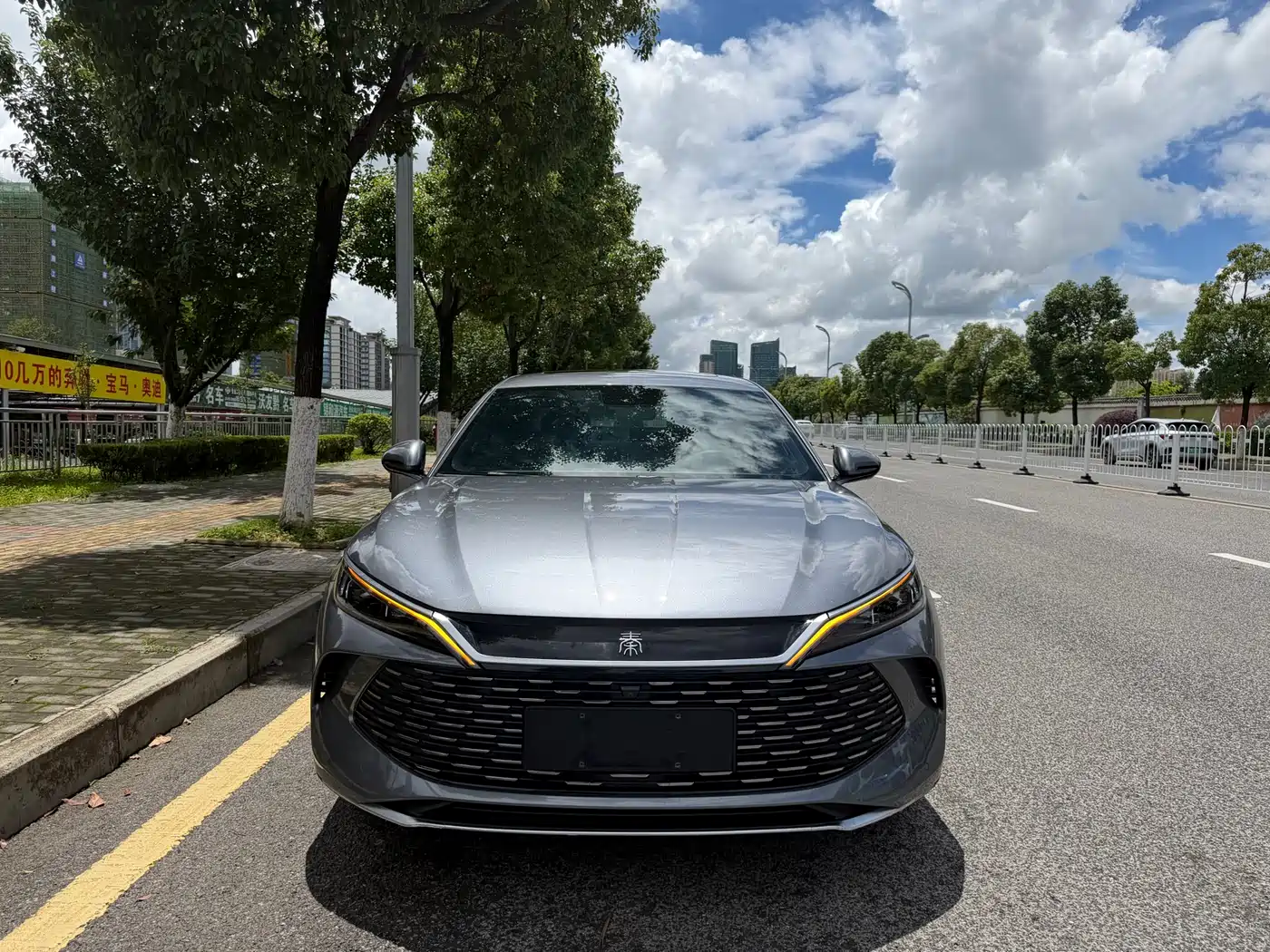 BYD Qin L 2024 DM-i 120KM Leading