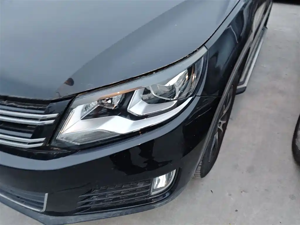 Volkswagen Tiguan 2015 1.8TSI Automatic 2WD Highline фото 24