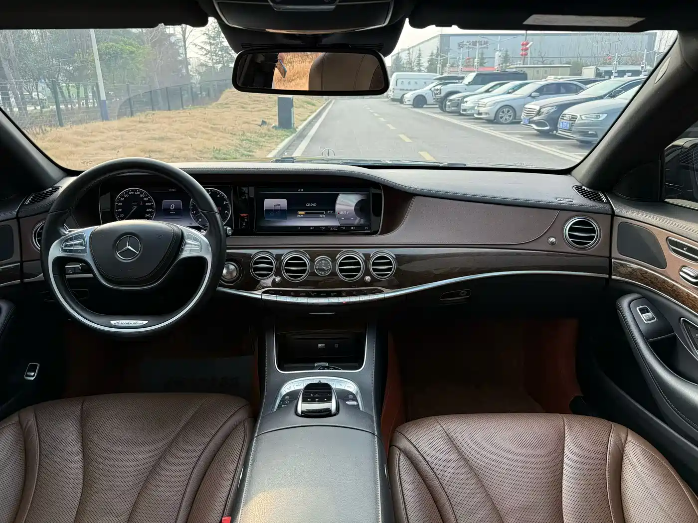 Mercedes-Benz S-Class 2016 S 320 L Luxury фото 5