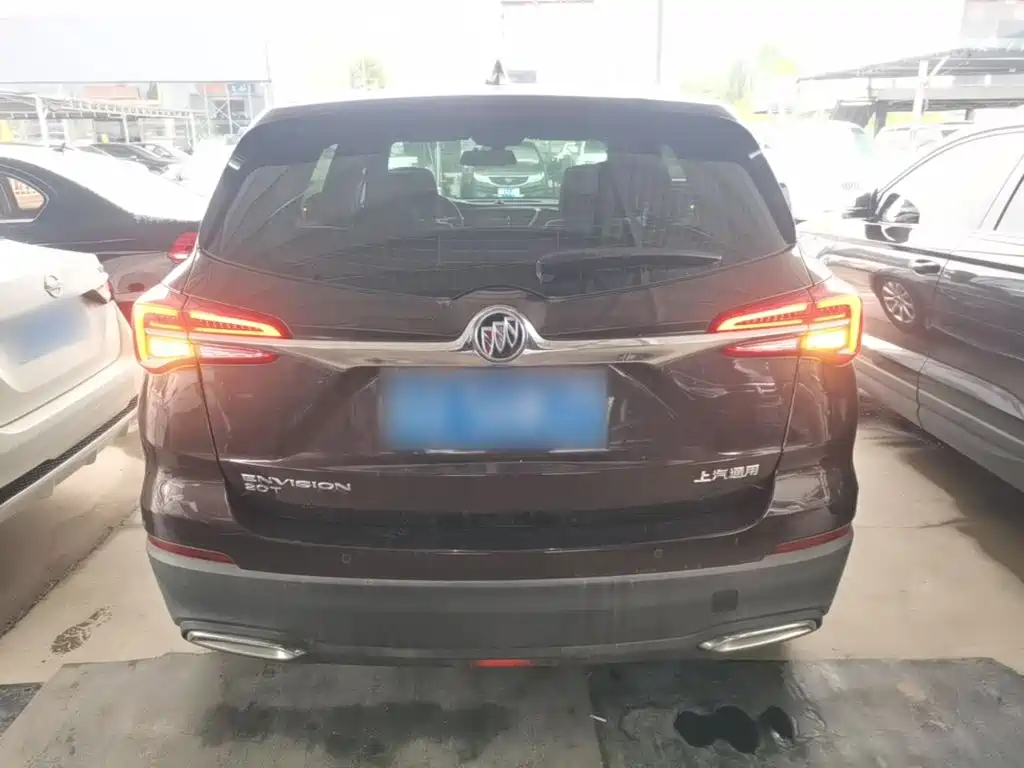 Фото 6 - Buick Envision Plus