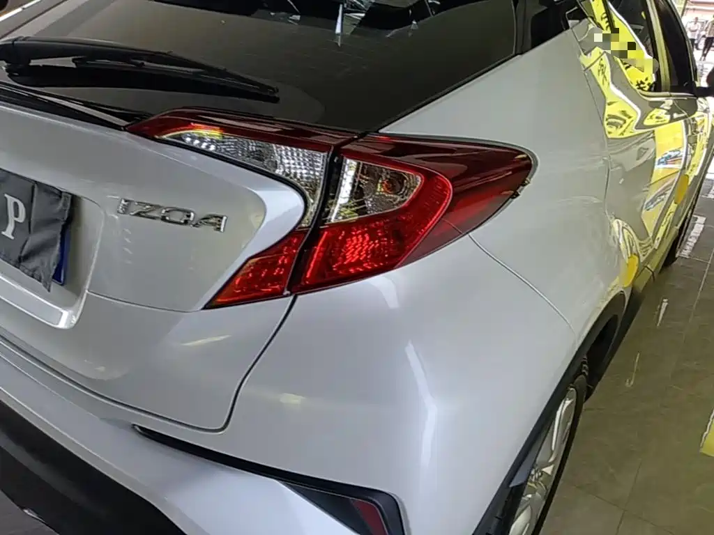 Toyota IZOA 2021 2021 2.0L Yixing Edition
