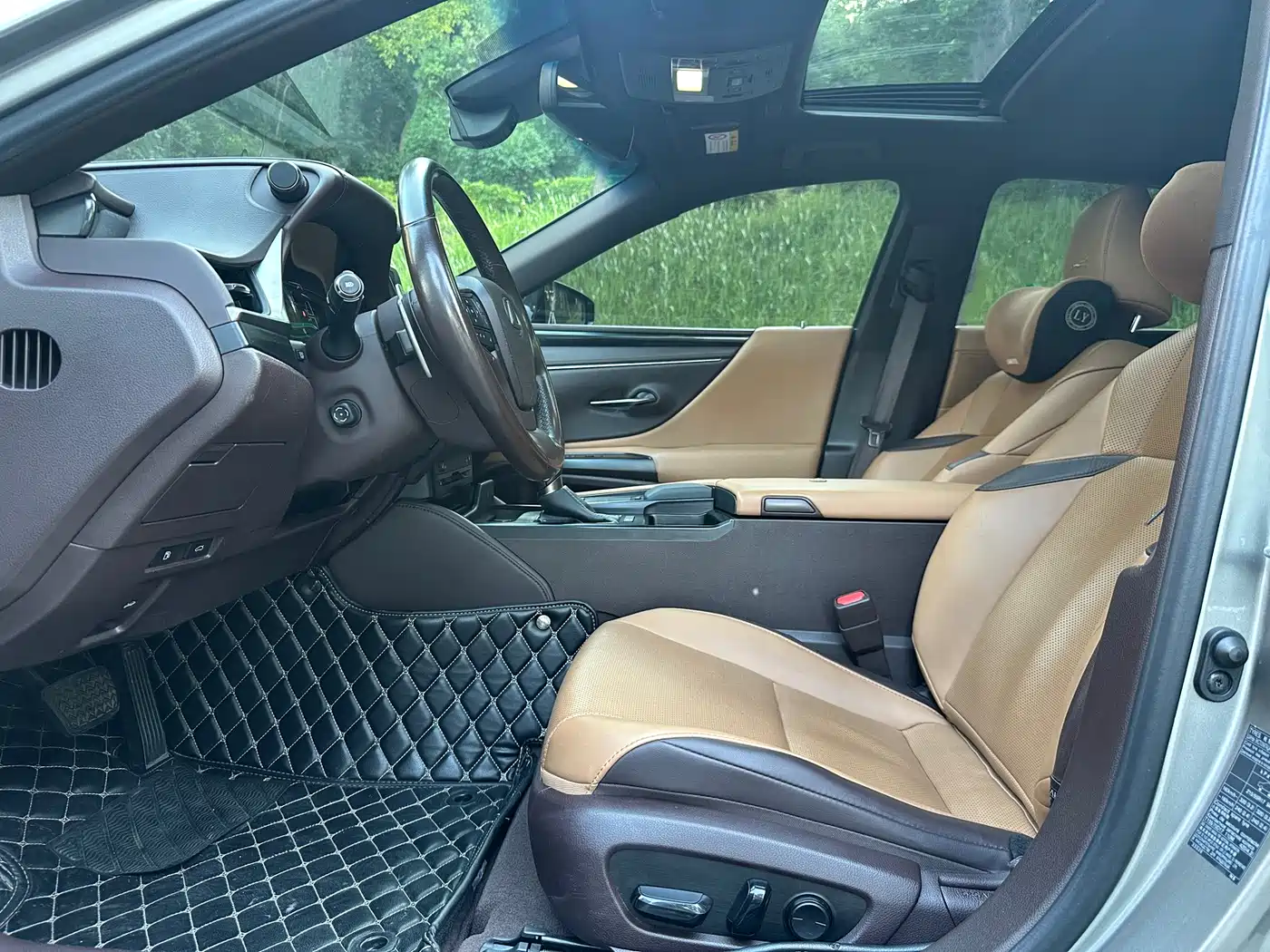 Lexus ES 2020 200 Excellence фото 7