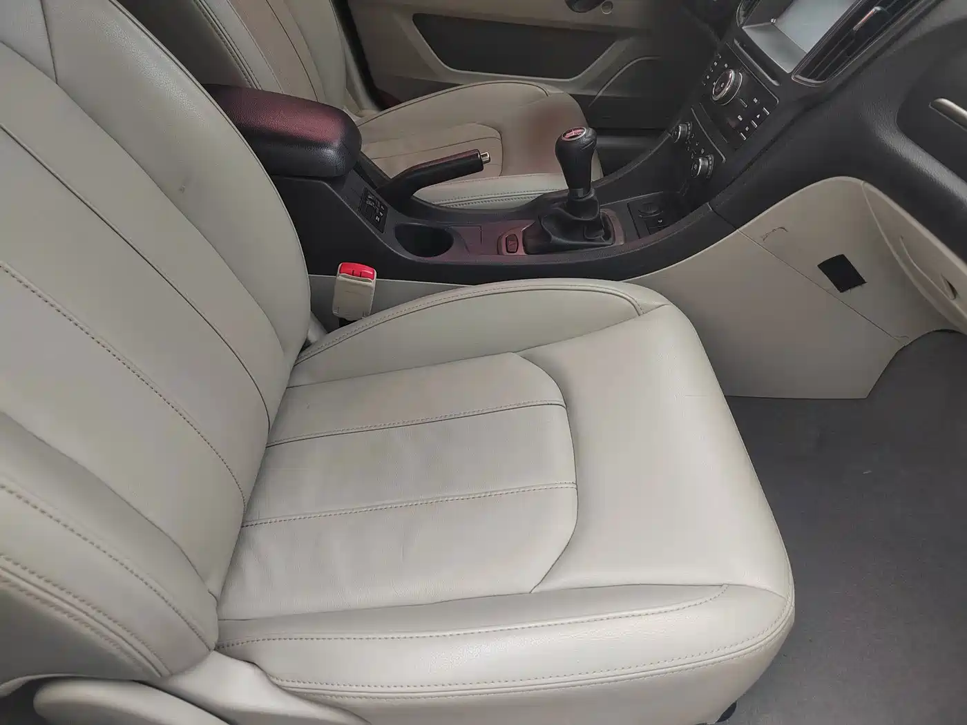 BAIC Senova D50 2015 2014 1.5L Manual Comfort