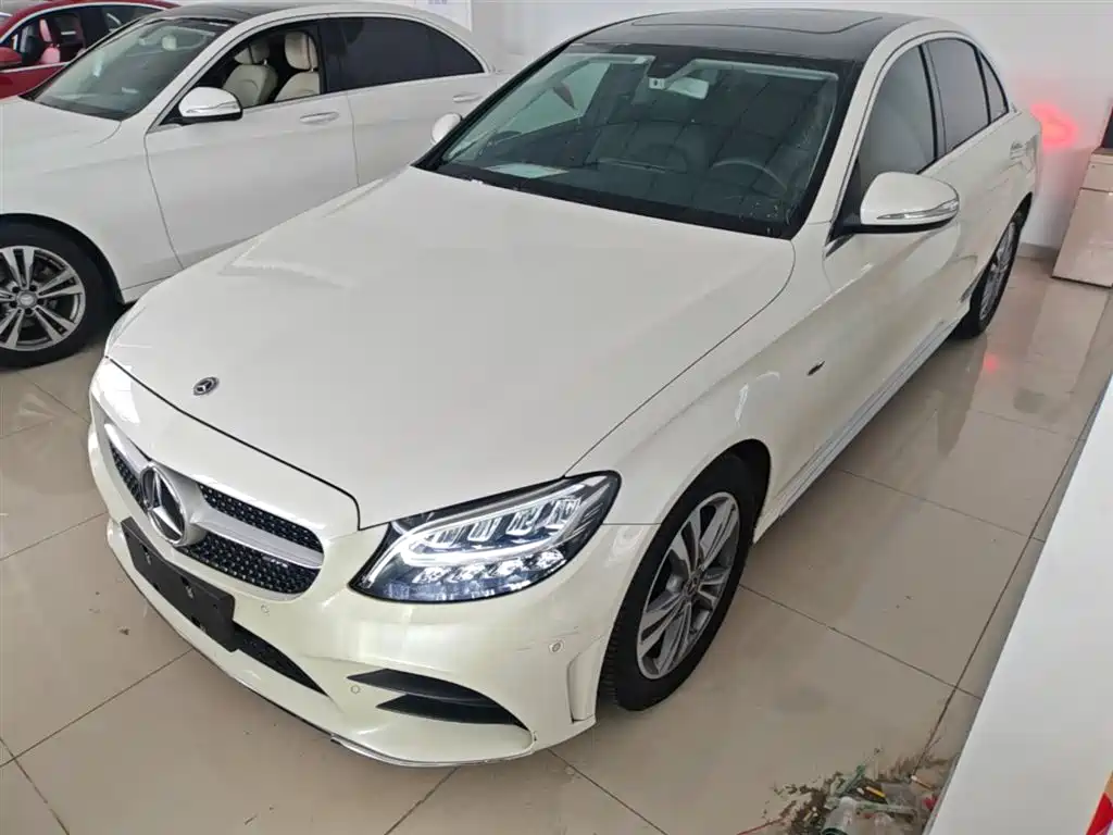 Mercedes-Benz C-Class 2019 C 180 L Fashion Sport Edition фото 2