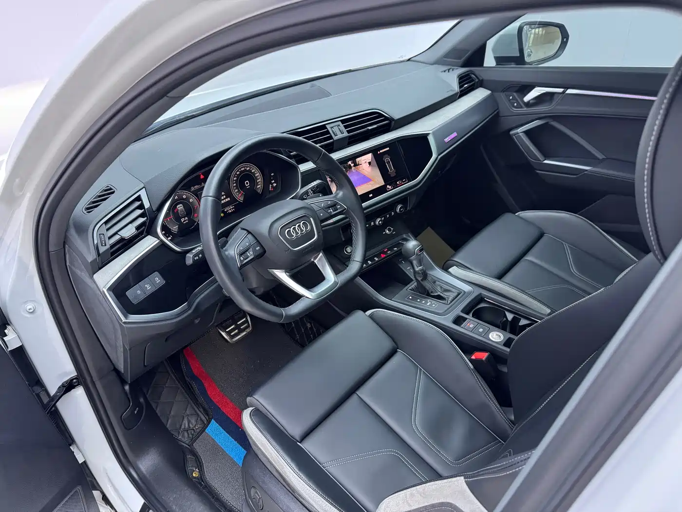 AUDI Q3 SPORTBACK