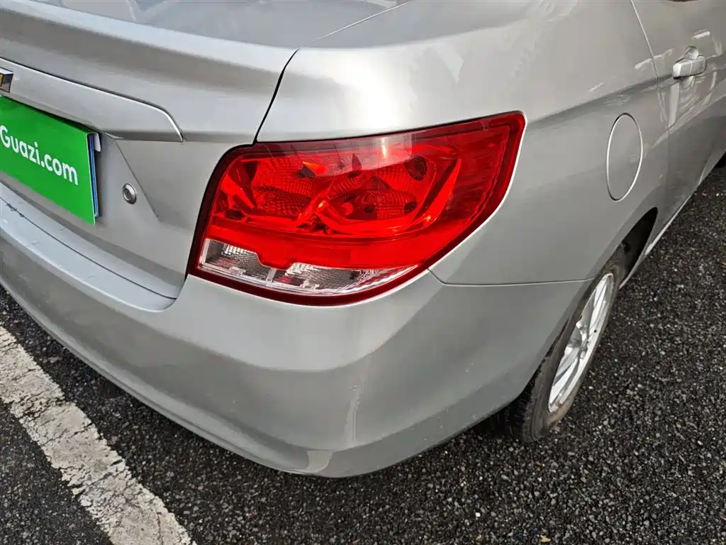 Chevrolet Sail 2015 Sail 3 1.3L AMT Ideal Edition фото 24