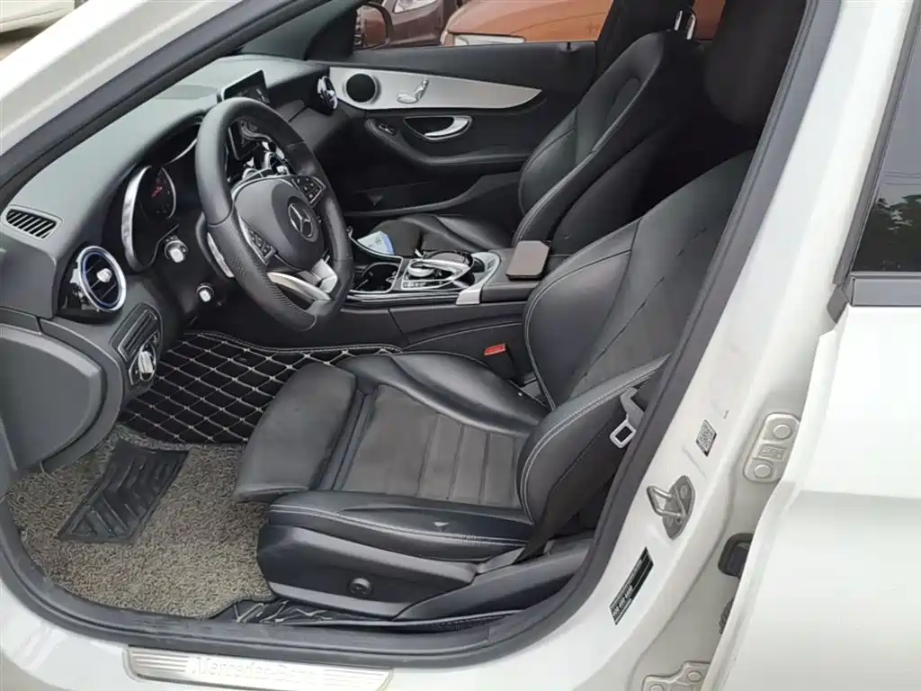Mercedes-Benz C-Class 2017 C 200 Sport фото 15