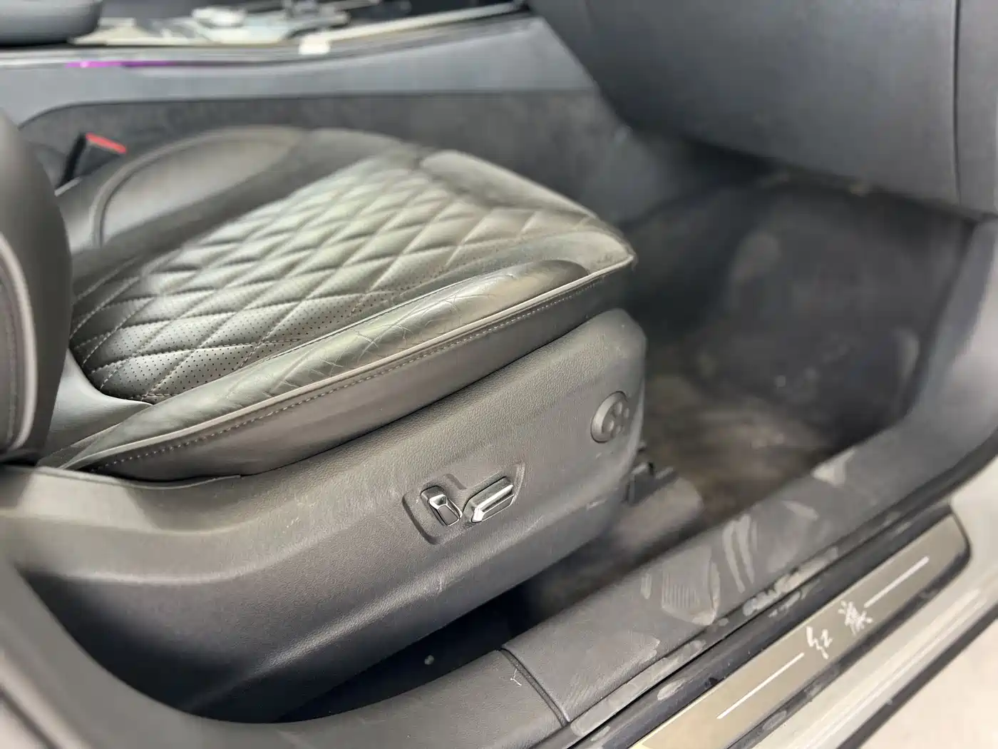 Hongqi HS5 2019 2.0T Smart Connect Enjoy 4WD Edition фото 20