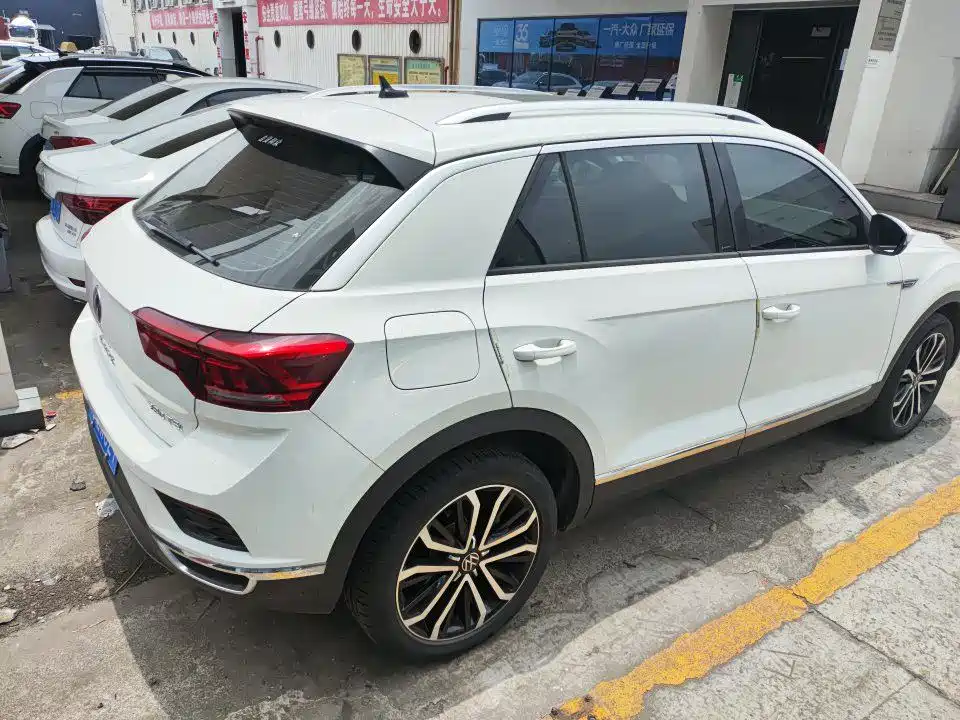 Volkswagen T-ROC 2022 280TSI DSG 2WD Comfort PLUS фото 4